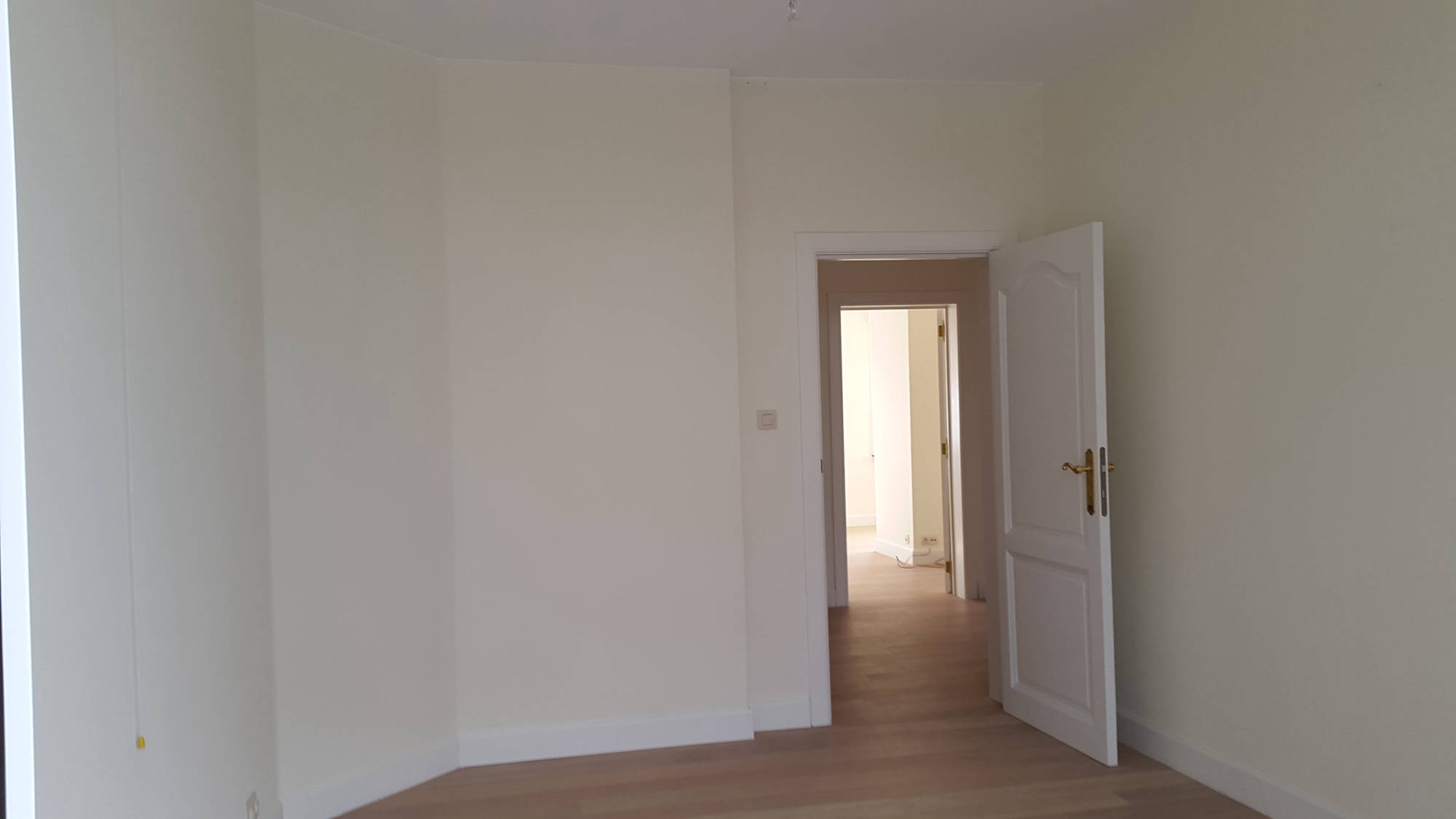 Kamer volledig afgewerkt